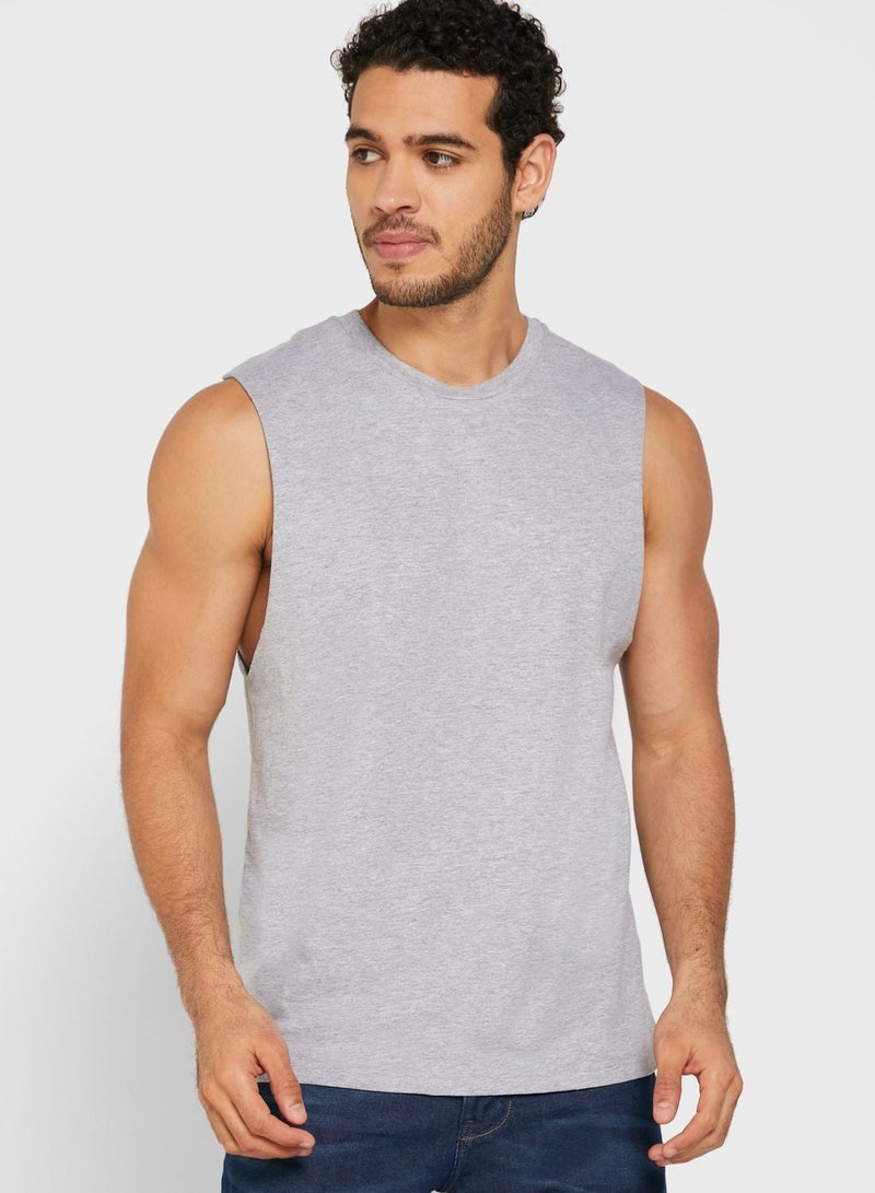 Seventy Five Basics Sleeveless Vest - Image 3